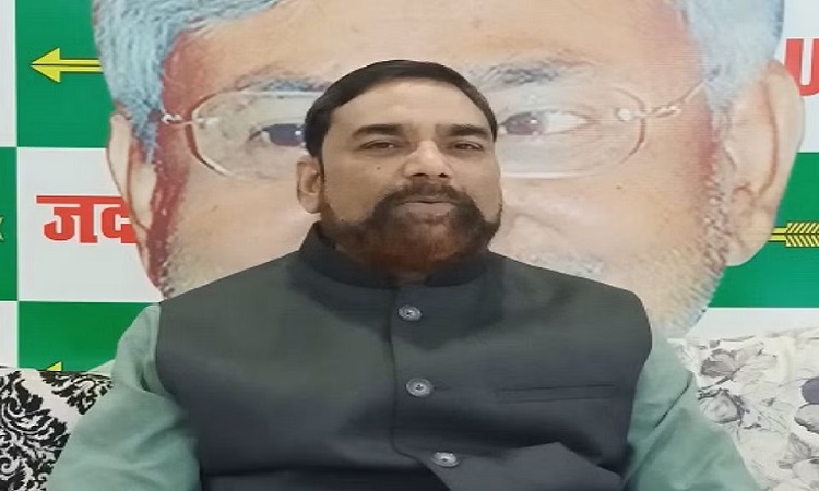 धार्मिक मामलों पर अनावश्यक टिप्पणी से लोगों के दिलों में जगह बनाना होता है मुश्किल