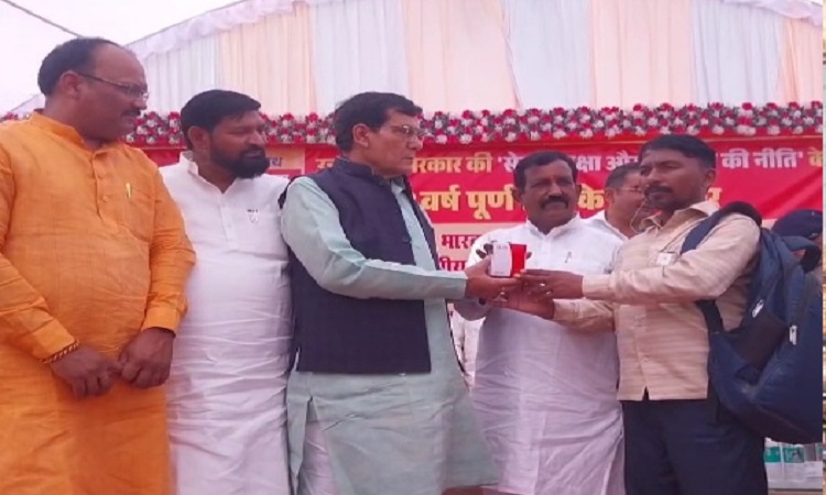 महाकुम्भ की सफलता इस बात का द्योतक है कि हम विकास के साथ ही अपनी संस्कृति और परम्परा को सहेज रहे: एके शर्मा