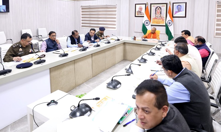 मुख्यमंत्री का निर्देश, नाबालिग बच्चों के हाथ में न हो ई-रिक्शा की कमान