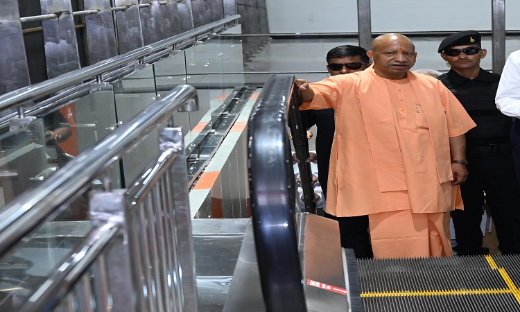 समय से पूरा हो कन्वेंशन सेंटर और मेट्रो स्टेशन का कार्य, गुणवत्ता का रखें विशेष ध्यानः मुख्यमंत्री