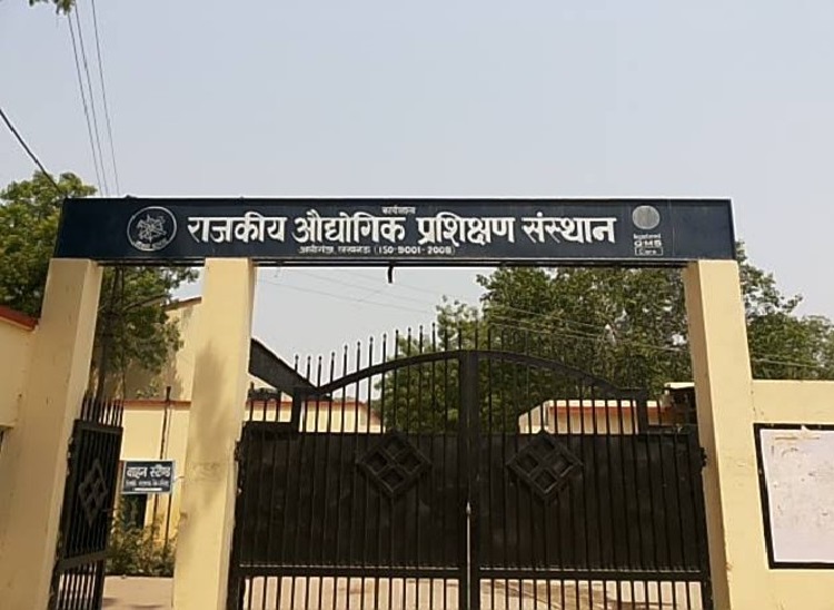 युवाओं के कौशल विकास को बढ़ावा, यूपी में 250 आईटीआई को किया जा सकता है अपग्रेड