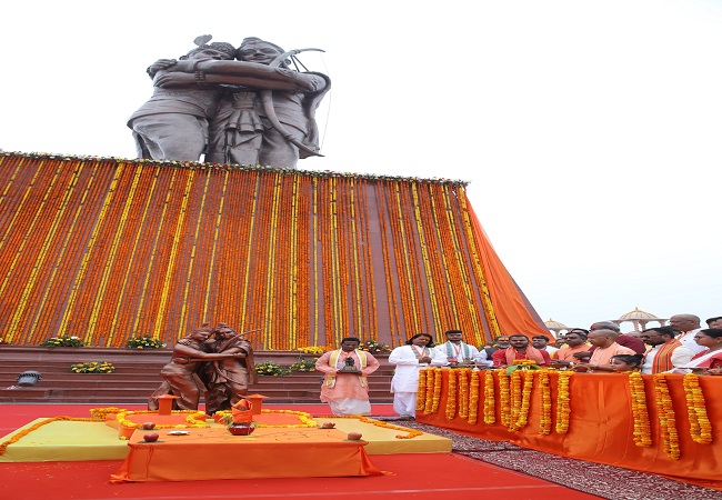 महाकुम्भ के आयोजन स्थल को बताया था वक्फ की जमीन, पीएम मोदी ने मनमानी पर लगायी लगाम- सीएम योगी