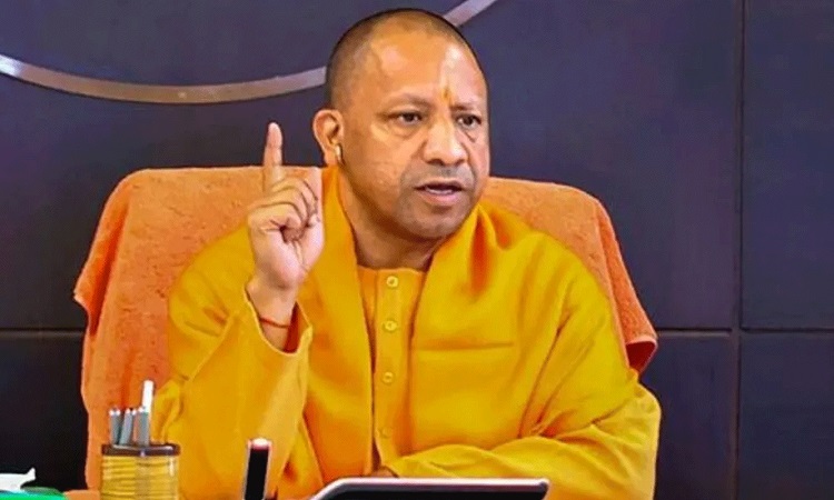 योगी सरकार का बड़ा कीर्तिमान, एक साल में 30 लाख राजस्व मामलों का निस्तारण