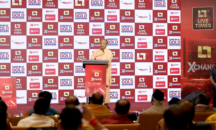 बिना थके, बिना रुके, बिना डिगे, निरंतर जारी रहेगी यूपी की सफल यात्राः मुख्यमंत्री