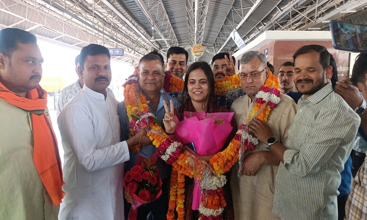 शक्ति दुबे और महक जायसवाल : नए प्रयागराज की पहचान
