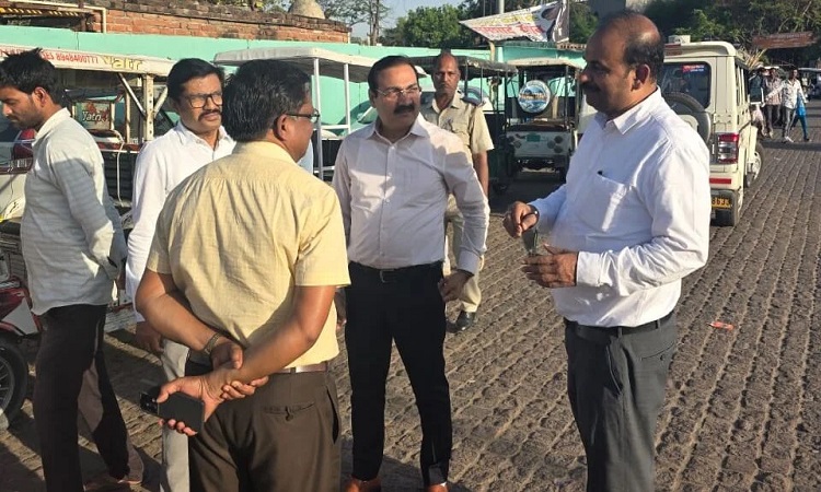 अनधिकृत ई रिक्शा व ऑटो के खिलाफ अभियान का आगाज
