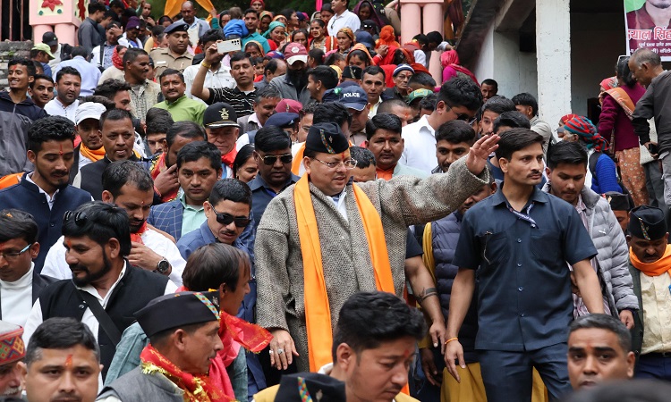 CM Dhami ने लाटू धाम पहुंचकर पूजा-अर्चना कर देश और राज्य की सुख समृद्धि की कामना की