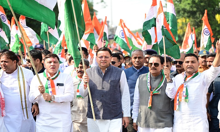 ऑपरेशन सिंदूर की ऐतिहासिक विजय में निकली तिरंगा शौर्य सम्मान यात्रा, मुख्यमंत्री धामी ने किया नेतृत्व