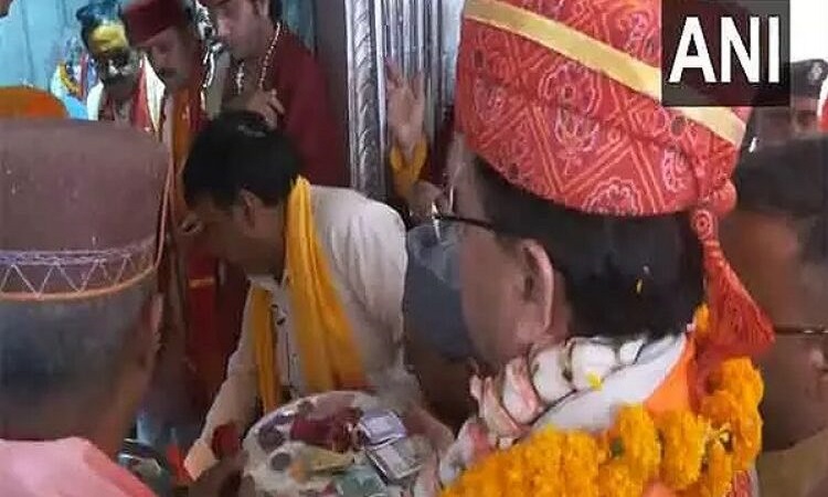 CM धामी ने अक्षय तृतीया पर गंगोत्री धाम में की पूजा-अर्चना