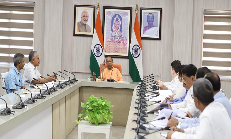मिलावटखोरी सामाजिक अपराध, चौराहों पर लगेंगी मिलावटखोरों की तस्वीर: मुख्यमंत्री