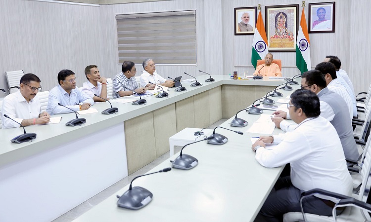 सीएम ग्रिड मेरठ’ योजना के अंतर्गत नगर की प्रमुख सड़कें स्मार्ट रोड में होंगी परिवर्तित