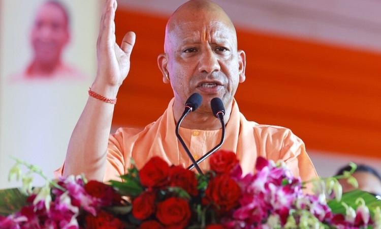 देश की आंतरिक सुरक्षा के लिए पुलिस का आधुनिकीकरण जरूरी, कासगंज पुलिस लाइंस बनेगा उदाहरण- मुख्यमंत्री