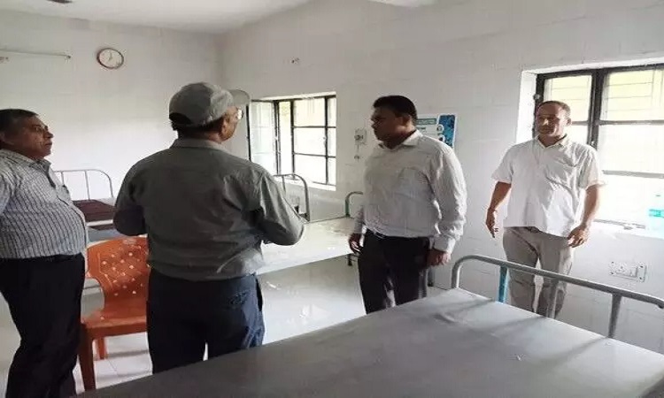 उत्तराखंड में मेडिकल स्टाफ की छुट्टियां कैंसिल, अस्पतालों को हाई अलर्ट पर रहने के निर्देश