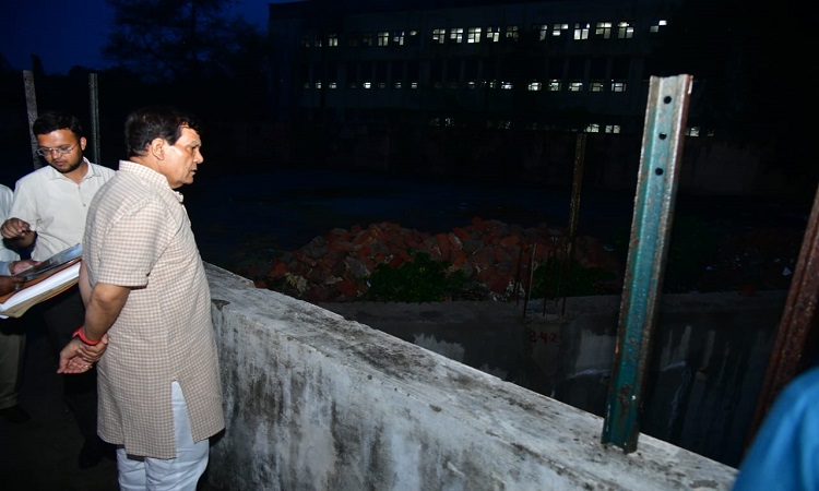 बरसात में शहरवासियों को संचारी रोगों, डेंगू, चिकनगुनिया से बचाव के हो पूरे प्रबन्ध: एके शर्मा
