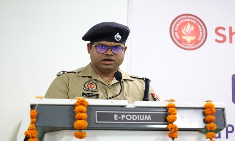 योगी सरकार की पहल पर अमरोहा पुलिस देशभर में बनी साइबर सुरक्षा का केंद्र