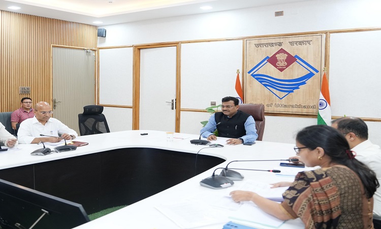 युवाओं पर नशे के बढ़ते प्रकोप पर काबू करने के लिए कड़े कदम उठाए: मुख्य सचिव