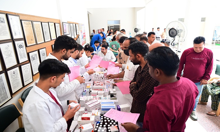 मुख्यमंत्री धामी पत्रकार हितों के लिए हमेशा रहते हैं प्रयासरत, इसी क्रम में आयोजित किया गया यह कैम्प