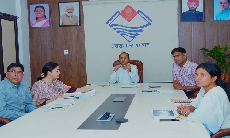 सचिव गृह शैलेश बगौली ने सतर्कता अधिष्ठान की समीक्षा की