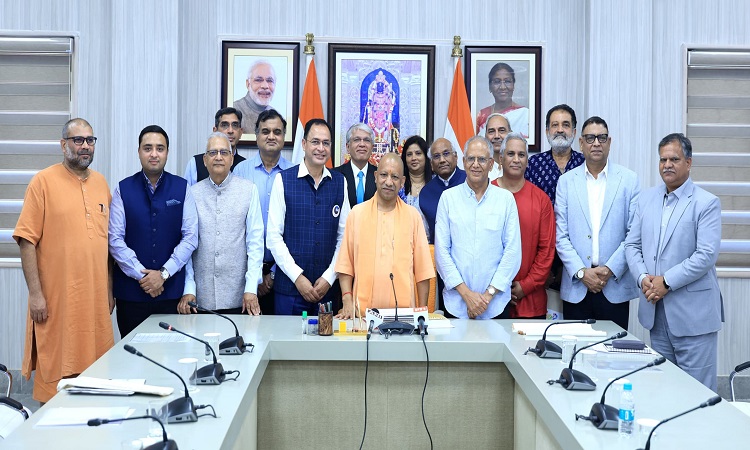 आर्थिक सलाहकार समूह से प्राप्त होने वाले सुझावों का तय समय पर क्रियान्वयन आवश्यक है: मुख्यमंत्री योगी
