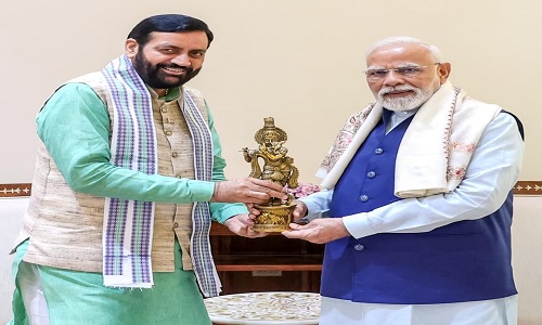 नायब सिंह सैनी ने प्रधानमंत्री से की शिष्टाचार भेंट