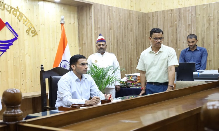 असहाय विधवा माता की सुरक्षा है थी सर्वोपरि: कानूनी जटिल प्रक्रिया को किया अतिक्रमित