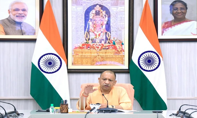 बर्ड फ्लू के दृष्टिगत प्राणी उद्यानों में कड़ी निगरानी एवं सतर्कता बरती जाए: मुख्यमंत्री योगी
