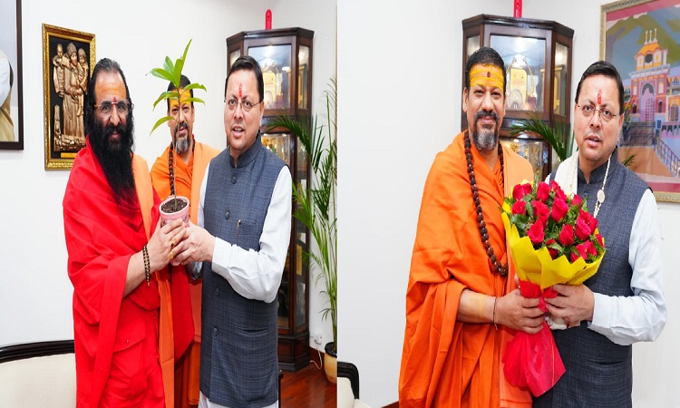 सीएम धामी से कैलाशानन्द गिरि जी महाराज एवं रविंद्रपुरी जी महाराज ने की भेंट