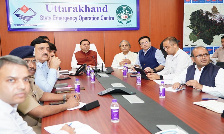 लापता लोगों की खोज और फंसे नागरिकों को सुरक्षित स्थानों पर पहुंचाने के निर्देश – सीएम