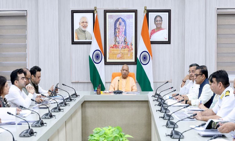 काशी की सनातन परंपरा, गंगा आराधना और लोकआस्था का अद्वितीय संगम है देव दीपावली: मुख्यमंत्री
