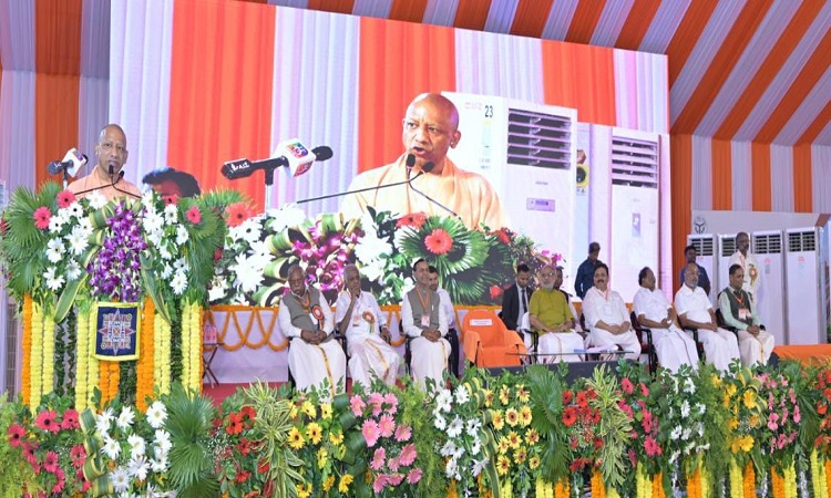 संस्कृत और तमिल भारत की आत्मा : योगी आदित्यनाथ