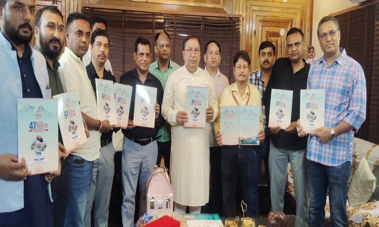 राज्यसभा सांसद नरेश बंसल ने किया पीआरएसआई राष्ट्रीय सम्मेलन-2025 के ब्रोशर का विमोचन