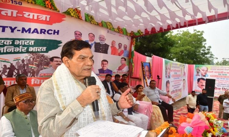 सरदार पटेल का जीवन और संघर्ष लोगों की आत्मा में आज भी जीवित है: एके शर्मा