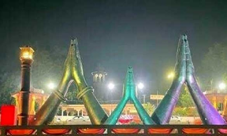 वाराणसी में रात्रिकालीन पर्यटन और स्थानीय व्यापार, हस्तशिल्प को भी मिलेगा बढ़ावा