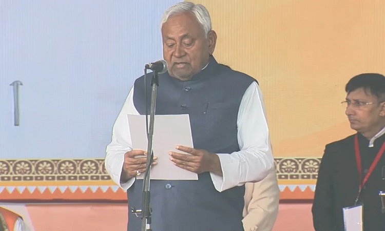 मैं नीतीश कुमार शपथ लेता हूं… 10वीं बार बने बिहार के CM
