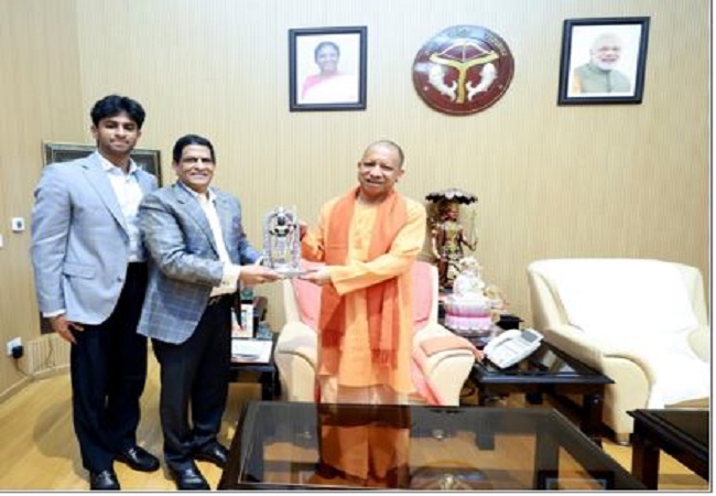 मुख्यमंत्री से मिले सिफी के चेयरमैन राजू वेगेसना, लखनऊ–नोएडा में ‘AI सिटीज’ पर हुई अहम चर्चा
