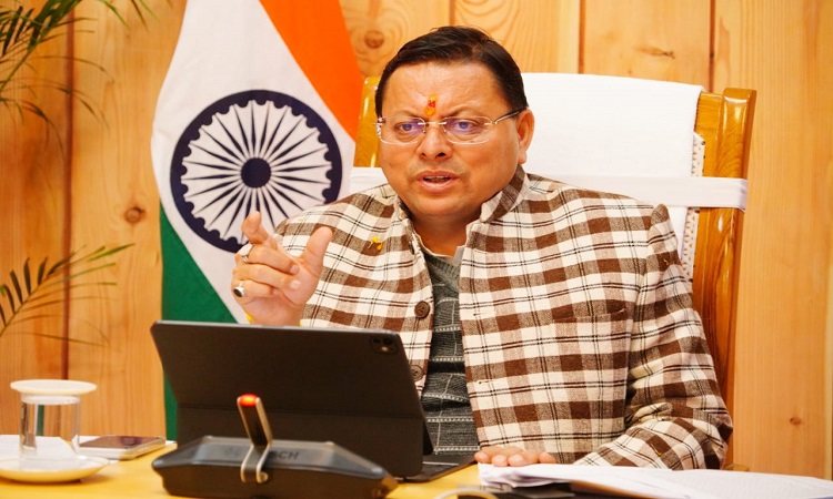 दिव्यांग व कमजोर वर्ग तक अधिकारी खुद पहुँचें, घर-घर समाधान सुनिश्चित करें : सीएम धामी