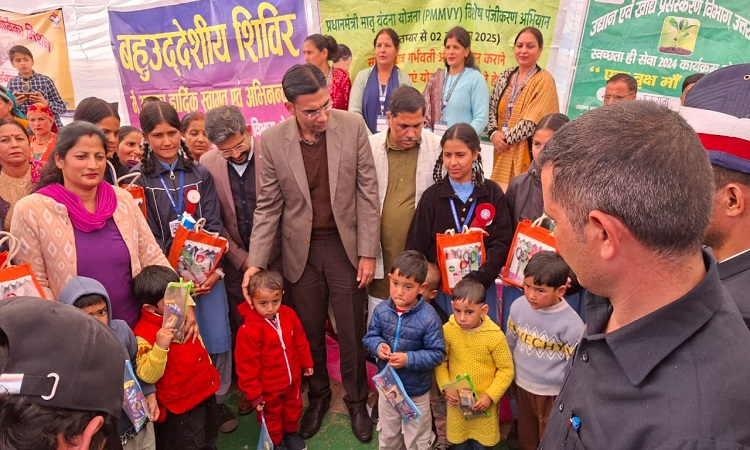 जन-जन की सरकार, जन-जन के द्वार: क्वांसी से ‘प्रशासन गांव की ओर’ अभियान का शुभारंभ