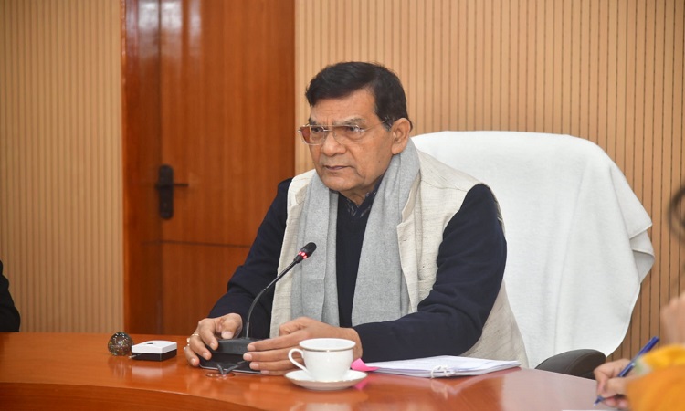शासन हर आवश्यक सहयोग के लिए तत्पर: एके शर्मा