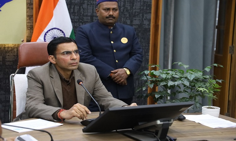 फाइल पर चिड़िया बिठाने तक सीमित न रहे….स्मार्ट सिटी के अधिकारियों को फटकार