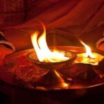आरती करते समय न करें ये गलतियां, वरना पूजा हो जाएगी असफल
