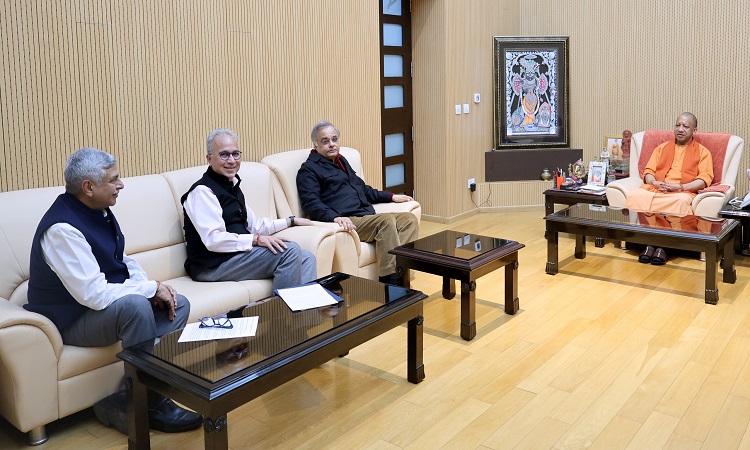 सीएम योगी से मिले CII के प्रतिनिधि, राज्य में व्यापार और निवेश का बन रहा बेहतर माहौल