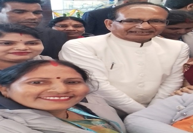 गणतंत्र दिवस पर 14 लखपति दीदियों ने बढ़ाया यूपी का मान