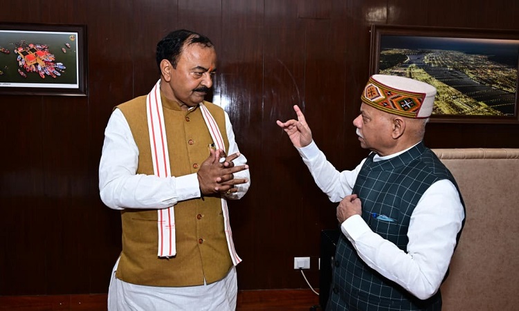 केशव प्रसाद मौर्य ने हिमाचल प्रदेश के राज्यपाल से की शिष्टाचार भेंट, विभिन्न विषयों पर की चर्चा