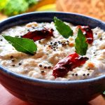 स्वाद और सेहत का खजाना हैं कर्ड राइस, अपने डिनर में करें शामिल