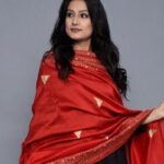 दुपट्टे को अलग-अलग अंदाज़ से पहने और दिखे कूल