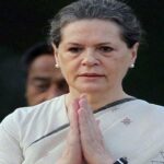 सोनिया गांधी के खिलाफ FIR की मांग, जानें पूरा मामला