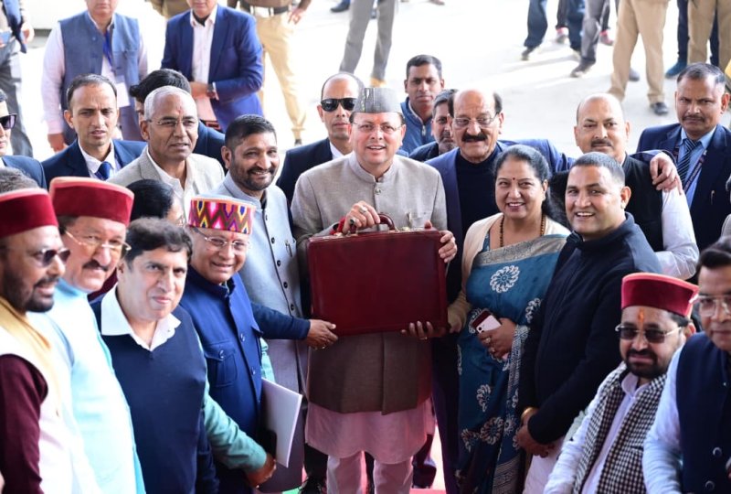 संतुलित वित्तीय प्रबंधन को दर्शाता उत्तराखंड का बजट-सीएम