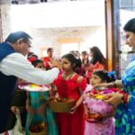 सीएम धामी ने सपरिवार मनाया लोकपर्व फूलदेई