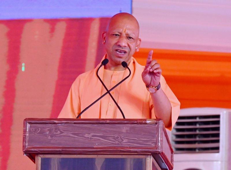 सनातन विरोध वाले स्थानों पर नहीं जाती वर्तमान पीढ़ी: सीएम योगी