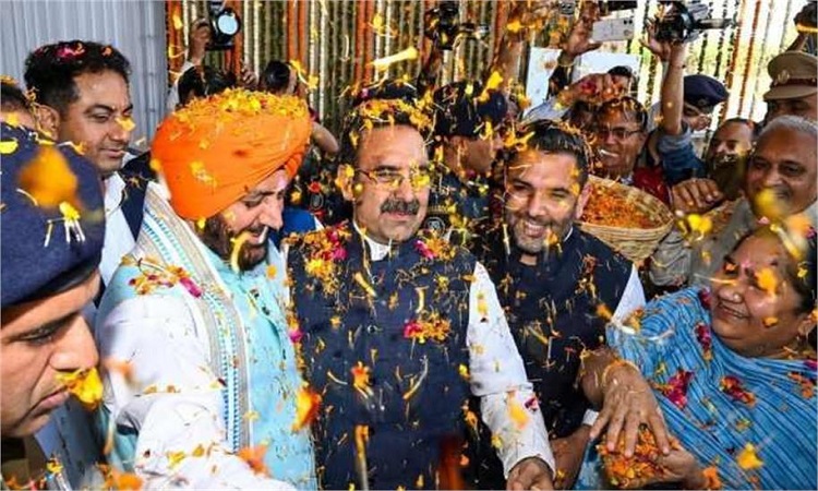 बजट के बाद हरियाणा विधानसभा में होली मिलन समारोह का आयोजन